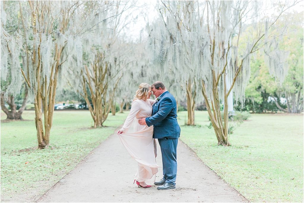 Charleston Elopement Photographer | Charleston Engagement Photographer | Charleston Wedding Photographer | Laura and Rachel Photography