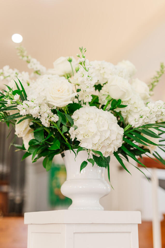 Charleston Wedding Photographer, the Gadsden house wedding photographer, Charleston wedding, Mount pleasant presbyterian church wedding photographer, Charleston luxury wedding photographer, Charleston black tie wedding, Laura and Rachel Photography, outdoor wedding, church wedding, charleston photographers, charleston proposal photographers, photographers charleston sc, charleston sc photographers, charleston wedding photographers, proposal photographer charleston sc, charleston wedding photographer, charleston proposal photographer