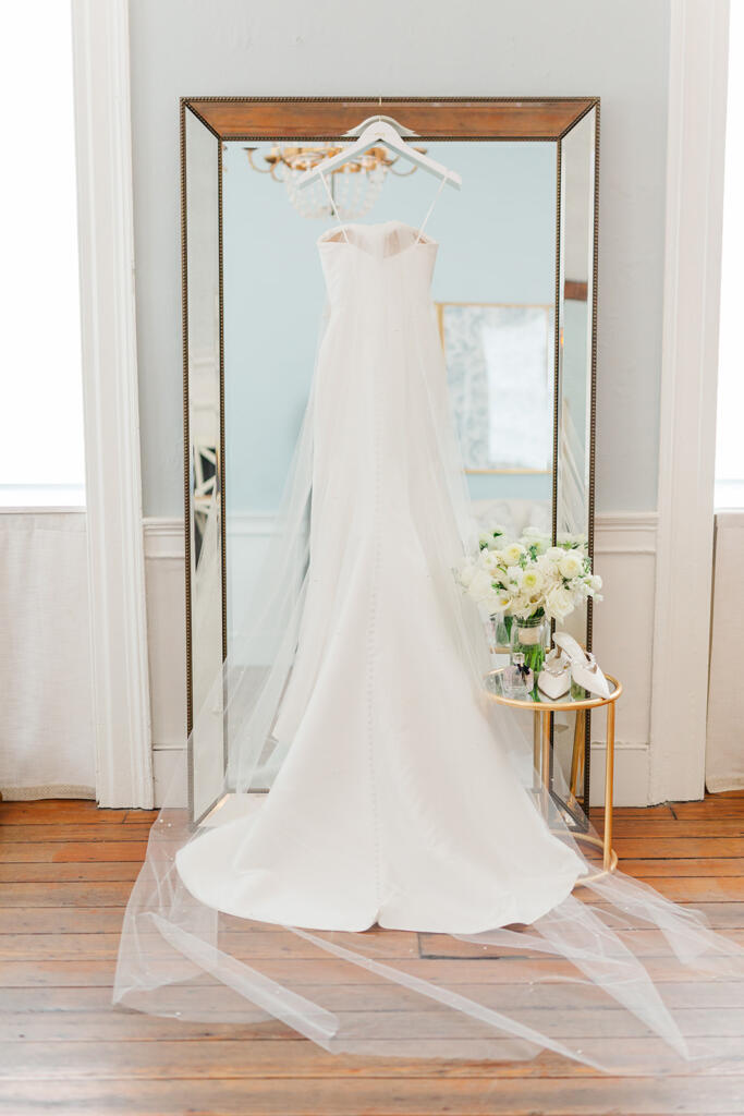 Charleston Wedding Photographer, the Gadsden house wedding photographer, Charleston wedding, Mount pleasant presbyterian church wedding photographer, Charleston luxury wedding photographer, Charleston black tie wedding, Laura and Rachel Photography, outdoor wedding, church wedding, charleston photographers, charleston proposal photographers, photographers charleston sc, charleston sc photographers, charleston wedding photographers, proposal photographer charleston sc, charleston wedding photographer, charleston proposal photographer