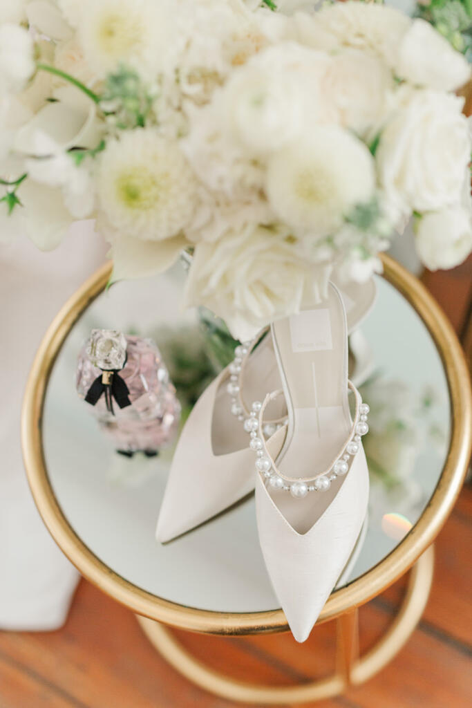 Charleston Wedding Photographer, the Gadsden house wedding photographer, Charleston wedding, Mount pleasant presbyterian church wedding photographer, Charleston luxury wedding photographer, Charleston black tie wedding, Laura and Rachel Photography, outdoor wedding, church wedding, charleston photographers, charleston proposal photographers, photographers charleston sc, charleston sc photographers, charleston wedding photographers, proposal photographer charleston sc, charleston wedding photographer, charleston proposal photographer