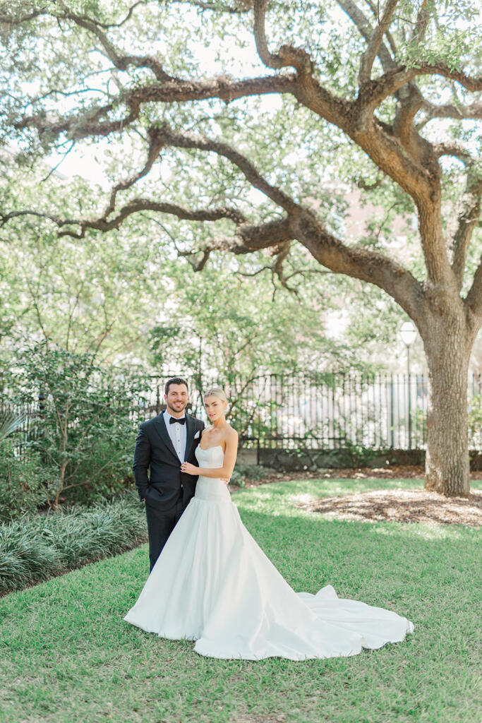 Charleston Wedding Photographer, Middleton place wedding photographer, Charleston wedding, Charleston luxury wedding photographer, Charleston black tie wedding, Laura and Rachel Photography, outdoor wedding, Charleston photographers, Charleston proposal photographers, photographers Charleston sc, Charleston sc photographers, Charleston wedding photographers, proposal photographer Charleston sc, Charleston wedding photographer, Charleston proposal photographer, SLP Events, Rachael Kirkconnell, Season 25 of The Bachelor, black and white wedding,