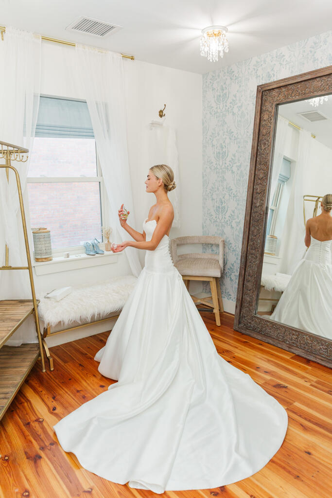 Charleston Wedding Photographer, Middleton place wedding photographer, Charleston wedding, Charleston luxury wedding photographer, Charleston black tie wedding, Laura and Rachel Photography, outdoor wedding, Charleston photographers, Charleston proposal photographers, photographers Charleston sc, Charleston sc photographers, Charleston wedding photographers, proposal photographer Charleston sc, Charleston wedding photographer, Charleston proposal photographer, SLP Events, Rachael Kirkconnell, Season 25 of The Bachelor, black and white wedding,