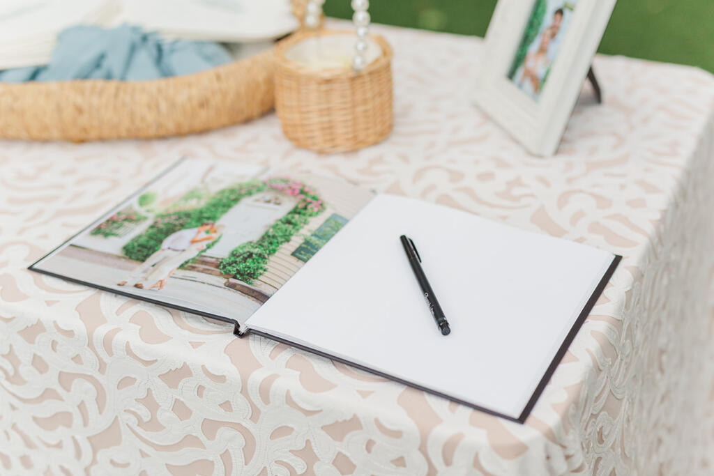 Charleston Wedding Photographer, Legare Waring House wedding photographer, Charleston plantation wedding, Charleston Towne Landing wedding photographer, Charleston luxury wedding photographer, Charleston black tie wedding, Laura and Rachel Photography, outdoor wedding, Charleston wedding, Charleston photographers, Charleston proposal photographers, photographers Charleston sc, Charleston sc photographers, proposal photographer Charleston sc, Charleston wedding photographer, Charleston proposal photographer, YOJ Events,