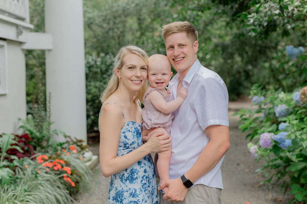 Best Charleston Family Portrait Locations (Local Photographer Guide) Where to Take Family Photos in Charleston, SC Kid-Friendly Family Photo Locations in Charleston Laura and Rachel Photography