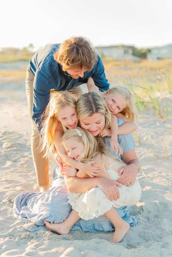 Best Charleston Family Portrait Locations (Local Photographer Guide) Where to Take Family Photos in Charleston, SC Kid-Friendly Family Photo Locations in Charleston Laura and Rachel Photography