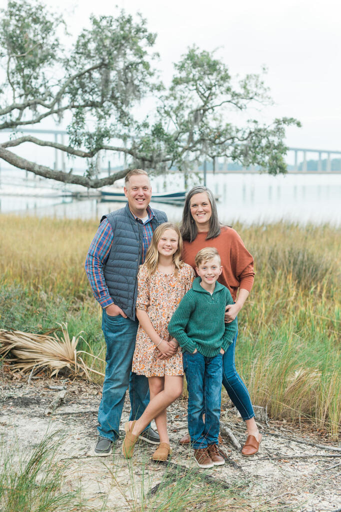 Best Charleston Family Portrait Locations (Local Photographer Guide) Where to Take Family Photos in Charleston, SC Kid-Friendly Family Photo Locations in Charleston Laura and Rachel Photography