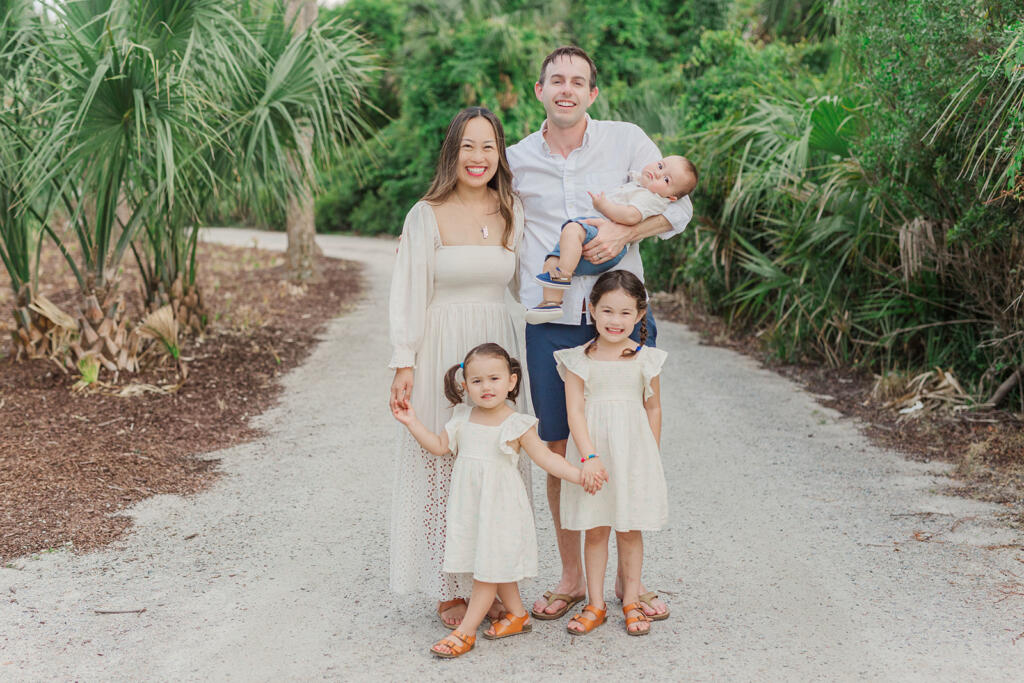 Best Charleston Family Portrait Locations (Local Photographer Guide) Where to Take Family Photos in Charleston, SC Kid-Friendly Family Photo Locations in Charleston Laura and Rachel Photography