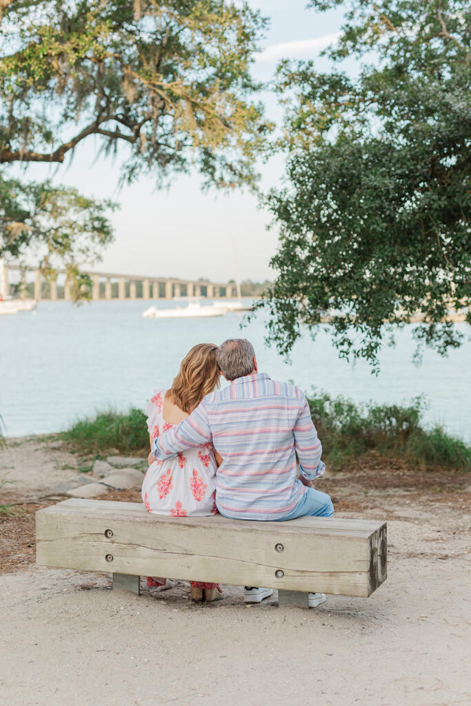 Best Charleston Family Portrait Locations (Local Photographer Guide) Where to Take Family Photos in Charleston, SC Kid-Friendly Family Photo Locations in Charleston Laura and Rachel Photography