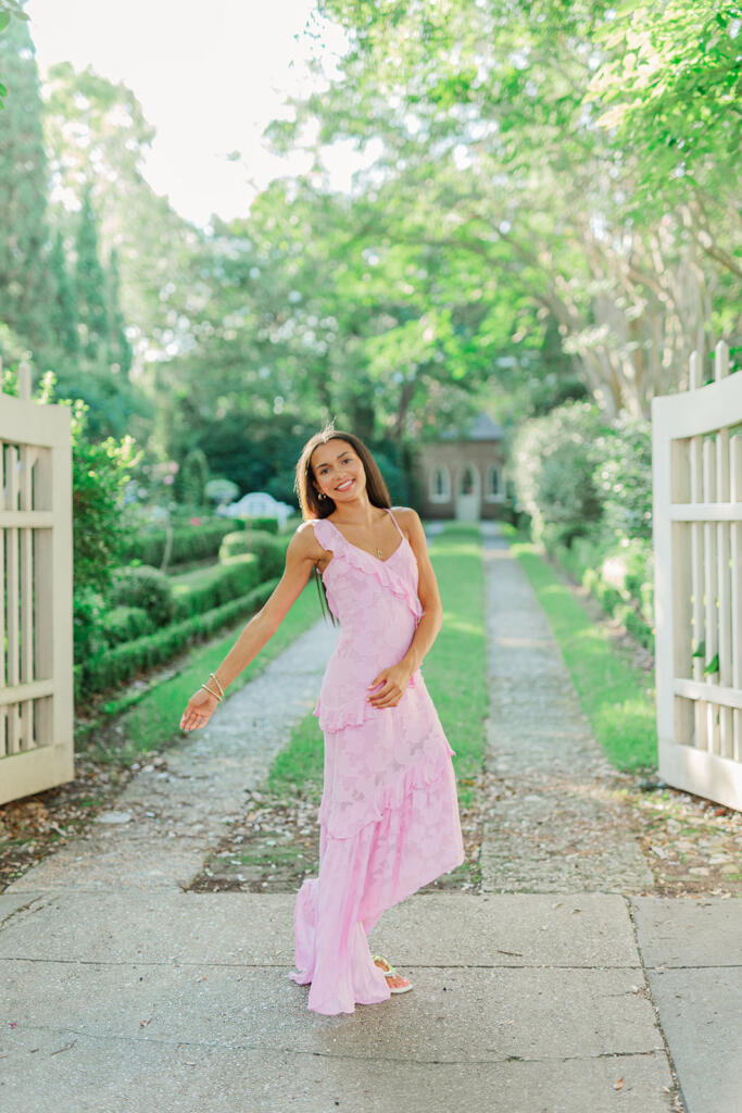 Charleston Wedding Photographer, Charleston luxury wedding photographer, Charleston black tie wedding, Laura and Rachel Photography, Charleston wedding, Charleston photographers, Charleston proposal photographers, photographers Charleston SC, Charleston SC photographers, proposal photographer Charleston SC, Charleston wedding photographer, Charleston proposal photographer, Charleston branding session, Charleston branding photographer, Charleston studio session, Charleston studio photographer, what to wear to your portrait session, portrait session style guide,