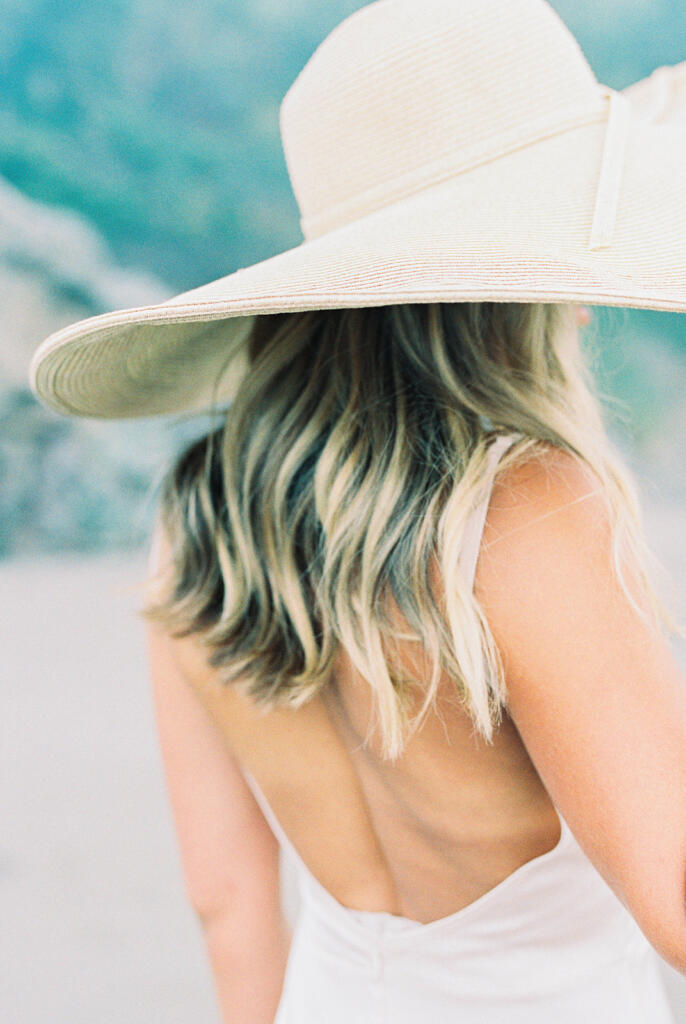 Charleston Wedding Photographer, Charleston luxury wedding photographer, Charleston black tie wedding, Laura and Rachel Photography, Charleston wedding, Charleston photographers, Charleston proposal photographers, photographers Charleston SC, Charleston SC photographers, proposal photographer Charleston SC, Charleston wedding photographer, Charleston proposal photographer, Charleston branding session, Charleston branding photographer, Charleston studio session, Charleston studio photographer, what to wear to your portrait session, portrait session style guide,