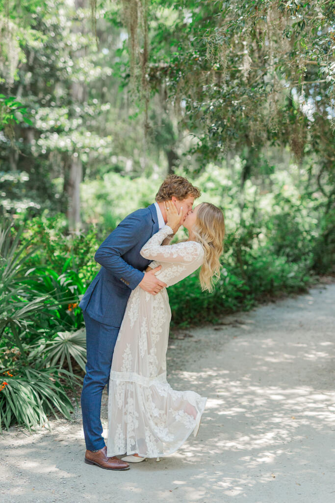 Charleston Wedding Photographer, Charleston luxury wedding photographer, Charleston black tie wedding, Laura and Rachel Photography, Charleston wedding, Charleston photographers, Charleston proposal photographers, photographers Charleston SC, Charleston SC photographers, proposal photographer Charleston SC, Charleston wedding photographer, Charleston proposal photographer, Charleston branding session, Charleston branding photographer, Charleston studio session, Charleston studio photographer, what to wear to your portrait session, portrait session style guide,